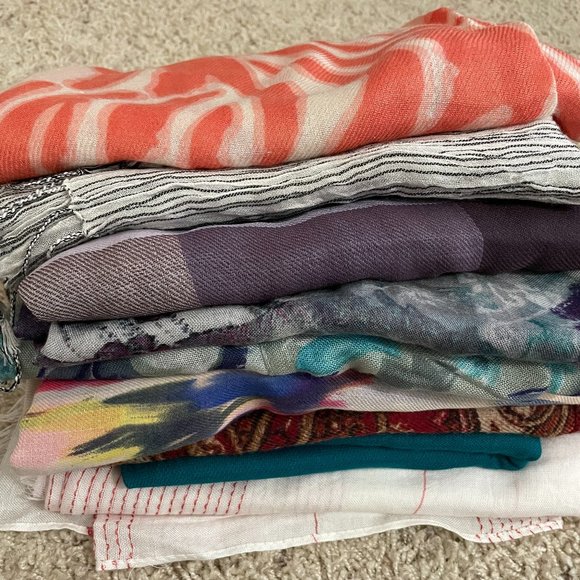 Gorgeous Scarves!!!! - Picture 2 of 4